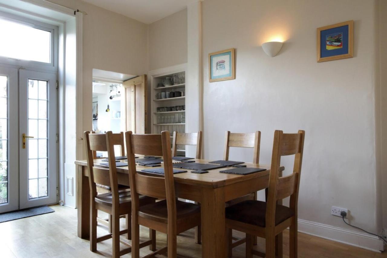 Central And Spacious 2 Bedroom Flat With Garden EDI Exterior foto